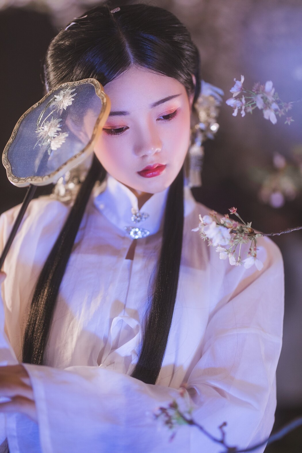YiTuYu艺图语 Vol.1335 Wu Ying Kun Kun