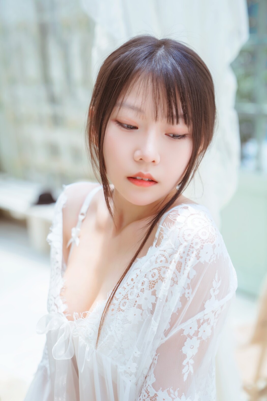 YiTuYu艺图语 Vol.1381 Xiang Cao Miao Lu Lu