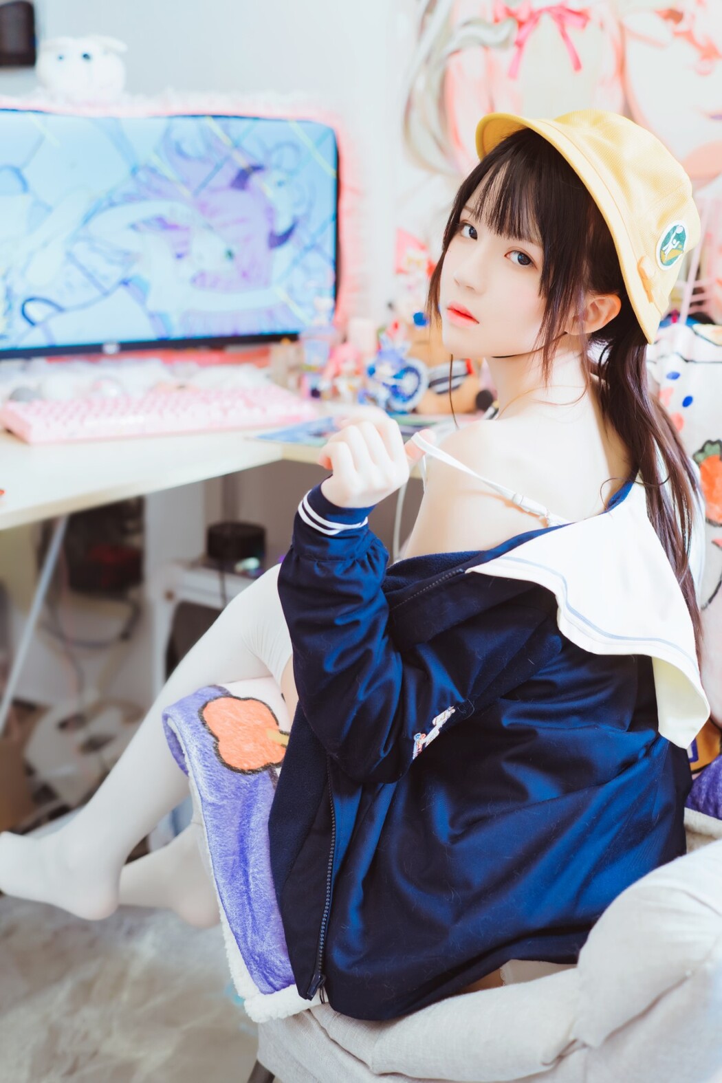 YiTuYu艺图语 Vol.1397 Cherry Meow