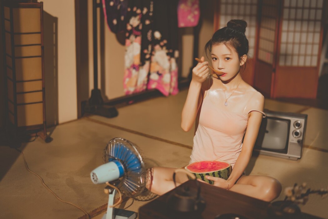YiTuYu艺图语 Vol.1331 Cherry Meow