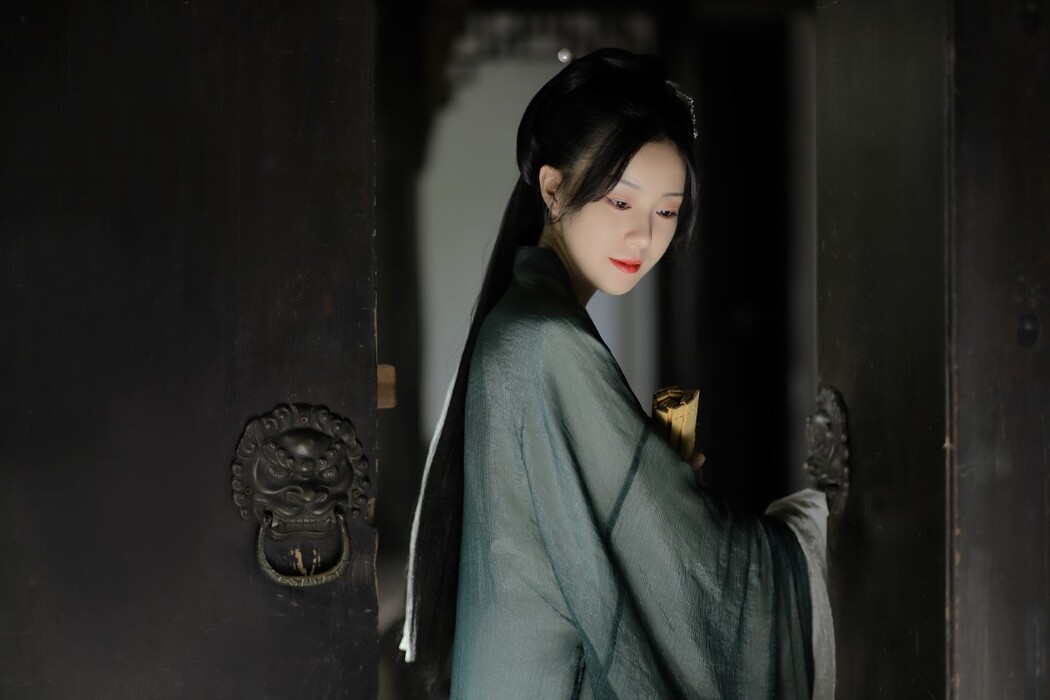 YiTuYu艺图语 Vol.1358 Wo Zai Xiang Xiang