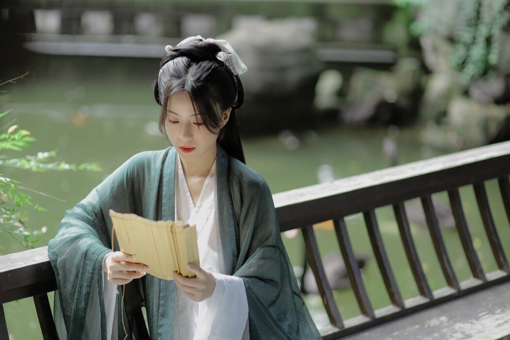 YiTuYu艺图语 Vol.1358 Wo Zai Xiang Xiang