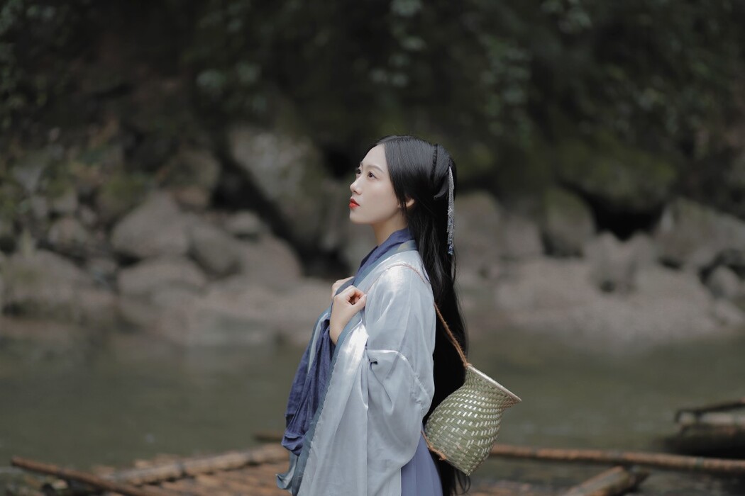 YiTuYu艺图语 Vol.1321 Liu Yuan Yi