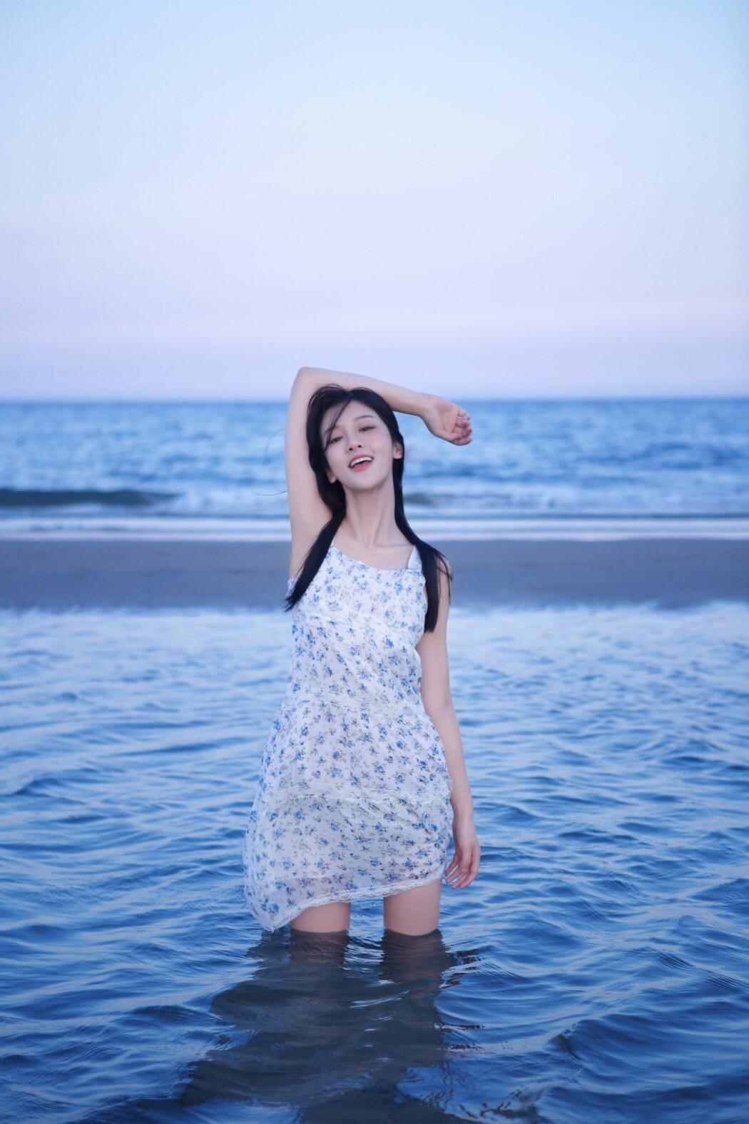 YiTuYu艺图语 Vol.1376 Shang Yu Qian Momooly