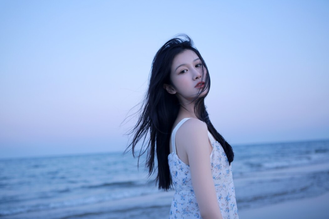 YiTuYu艺图语 Vol.1376 Shang Yu Qian Momooly