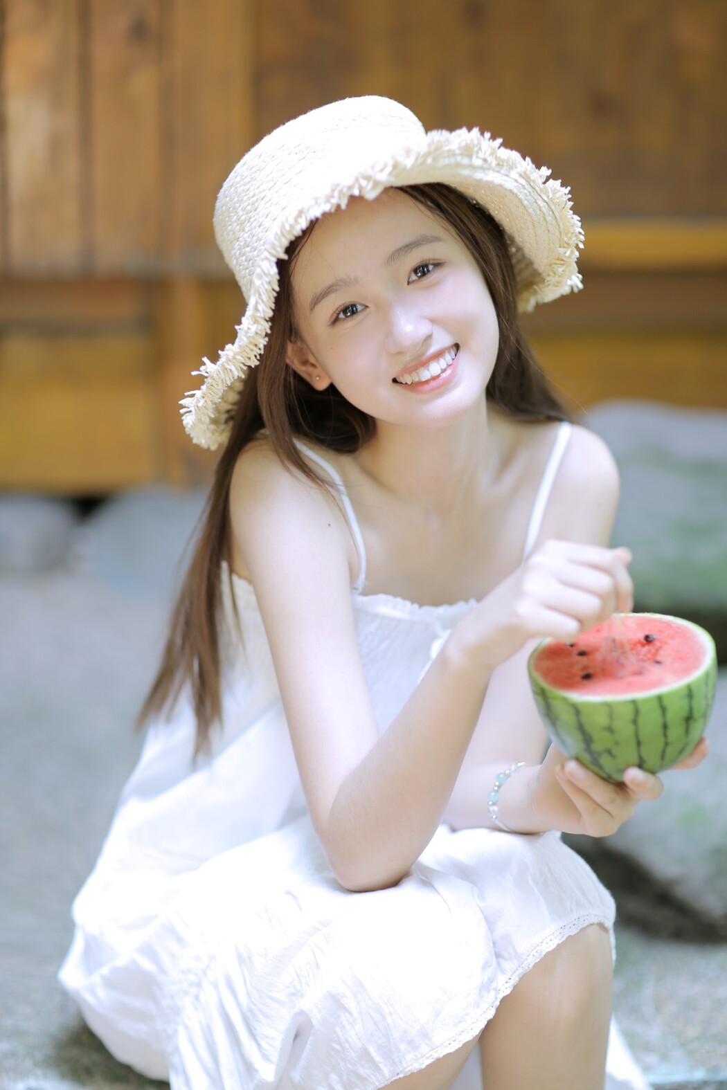 YiTuYu艺图语 Vol.1378 Rui Qiu De Kuai Le Ren Sheng