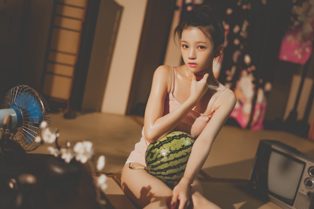 YiTuYu艺图语 Vol.1331 Cherry Meow