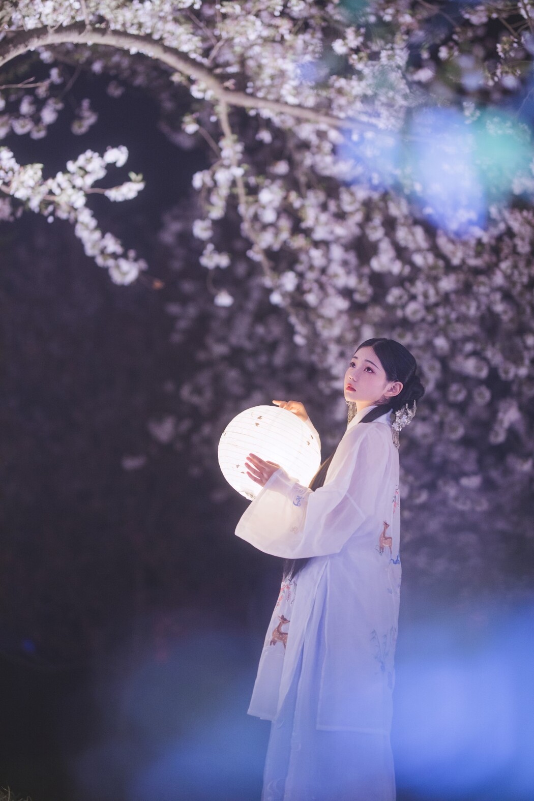 YiTuYu艺图语 Vol.1335 Wu Ying Kun Kun