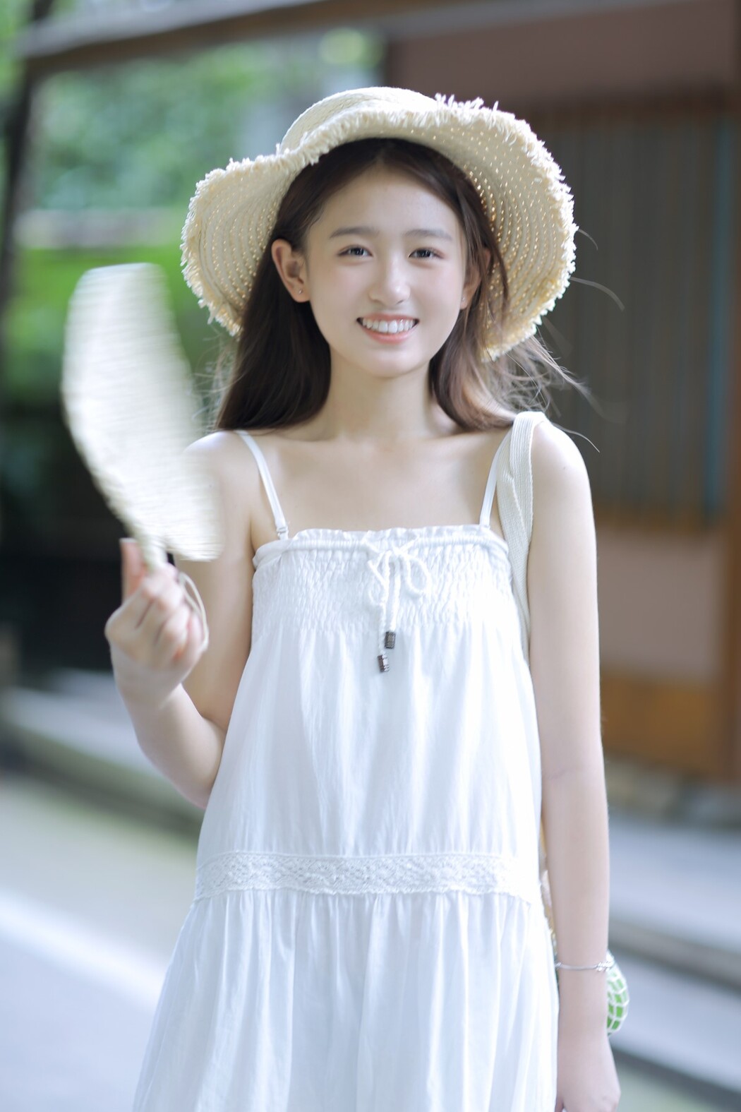 YiTuYu艺图语 Vol.1378 Rui Qiu De Kuai Le Ren Sheng