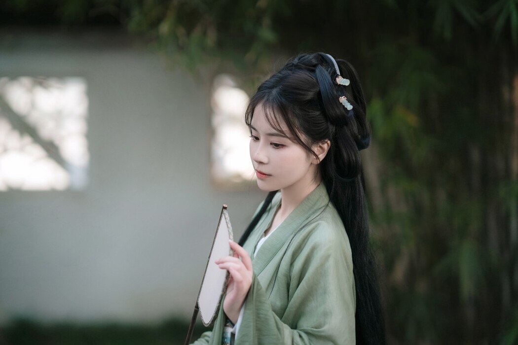 YiTuYu艺图语 Vol.1371 Gong Zi Bu Huai