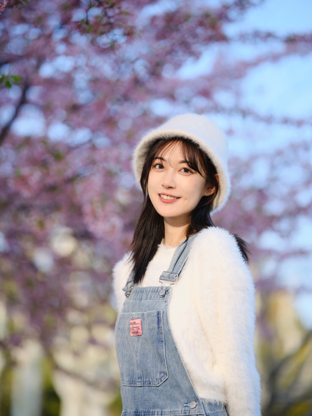 YiTuYu艺图语 Vol.1350 Fei Niao Gu Gu
