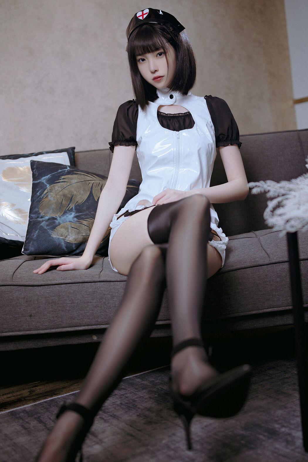 Coser@许岚lan – 黑丝护士 Cover Photo