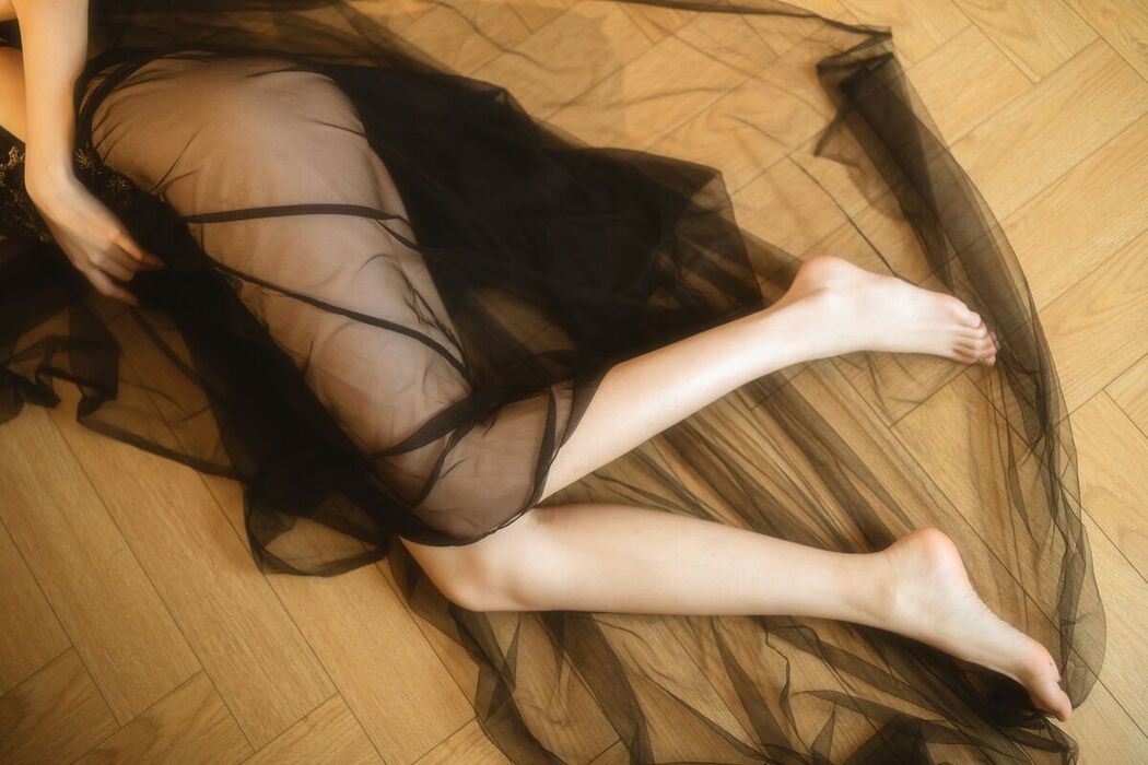 Coser@许岚lan – 纯欲黑纱