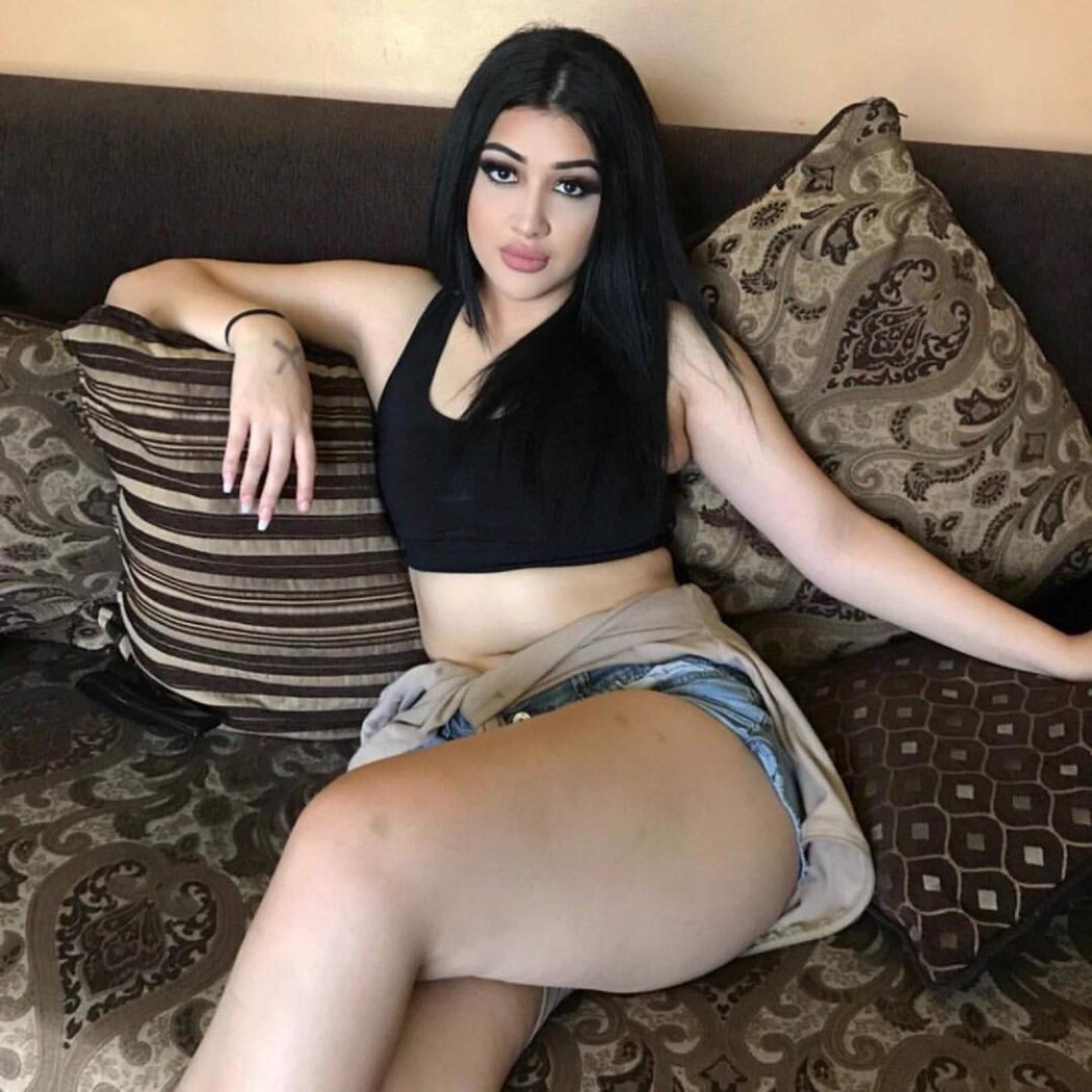 Nilufar Hamidova Behayo Rasmlari