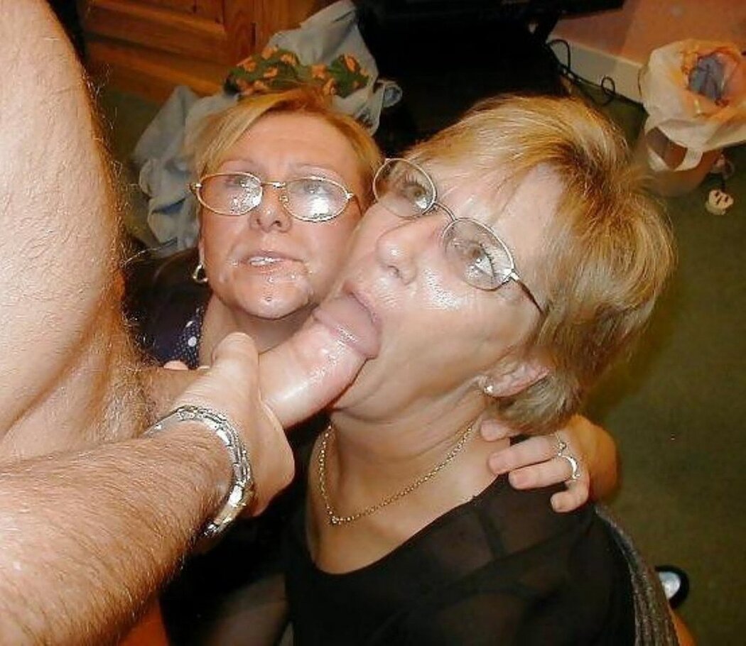 Porn With Mature Women In Glasses
