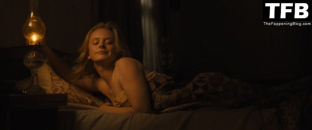 Abigail Cowen Aznude