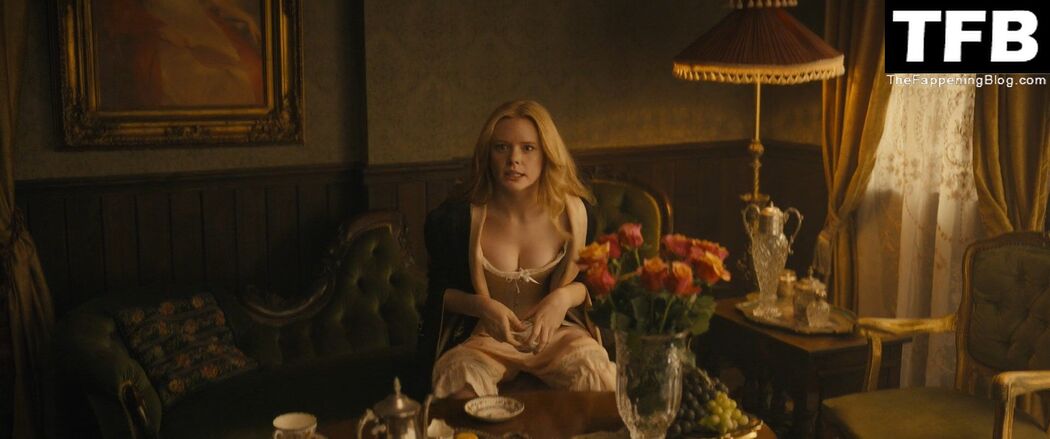 Abigail Cowen Aznude