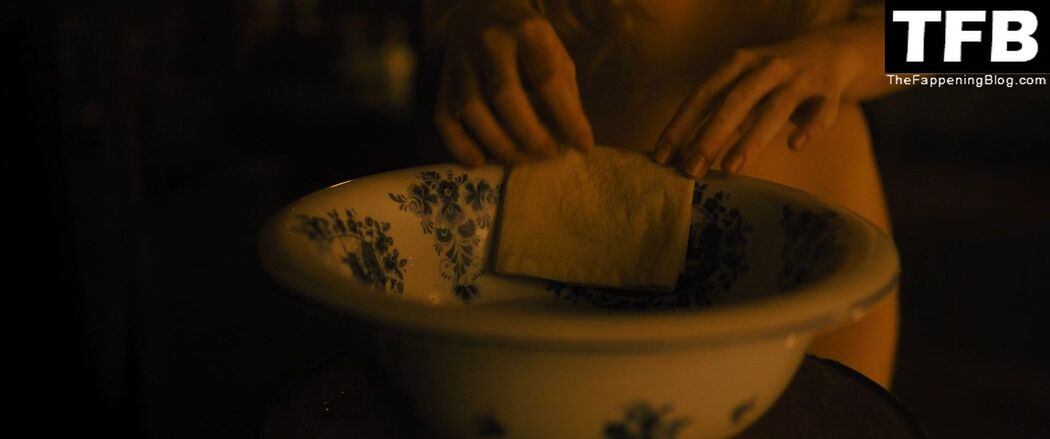 Abigail Cowen Aznude