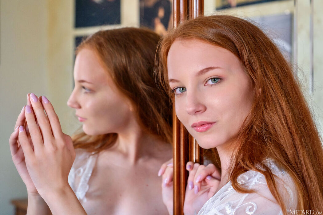 MetArt Lola Jolie – My Reflection Part1