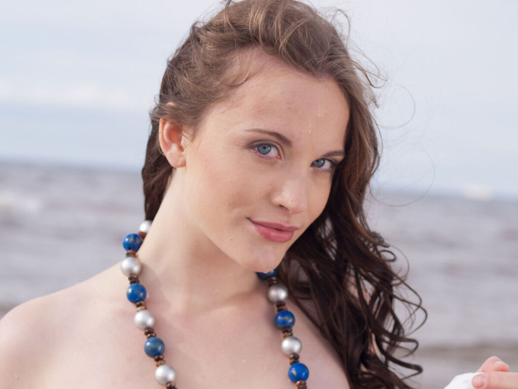MetArt Liv B – Presenting Part2