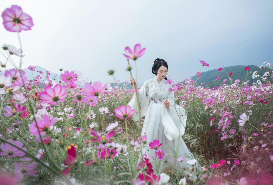 YiTuYu艺图语 Vol.1447 Yi Ge Bai Lu