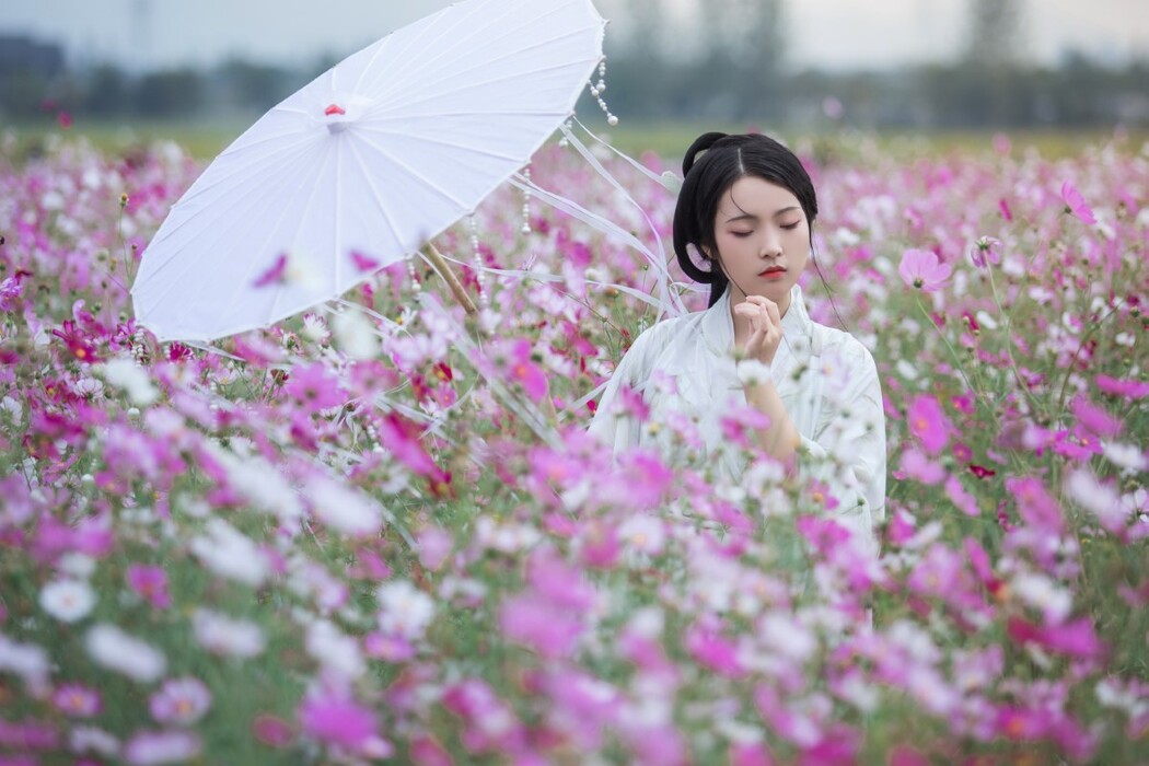 YiTuYu艺图语 Vol.1447 Yi Ge Bai Lu