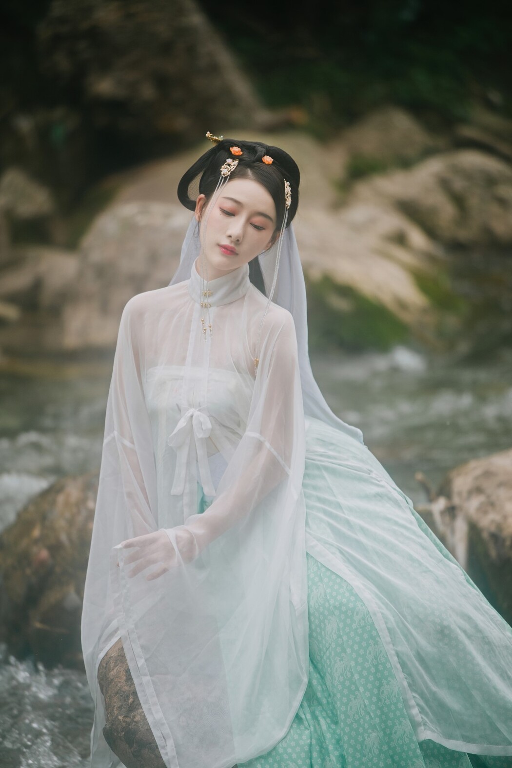 YiTuYu艺图语 Vol.1442 Shiba Yue