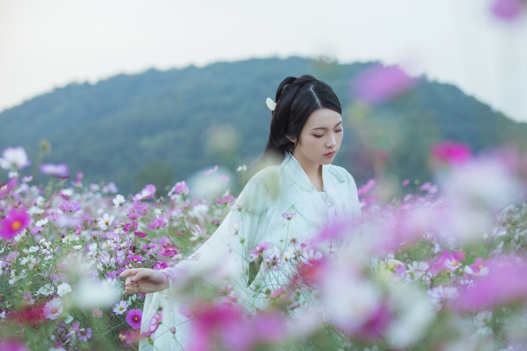 YiTuYu艺图语 Vol.1447 Yi Ge Bai Lu