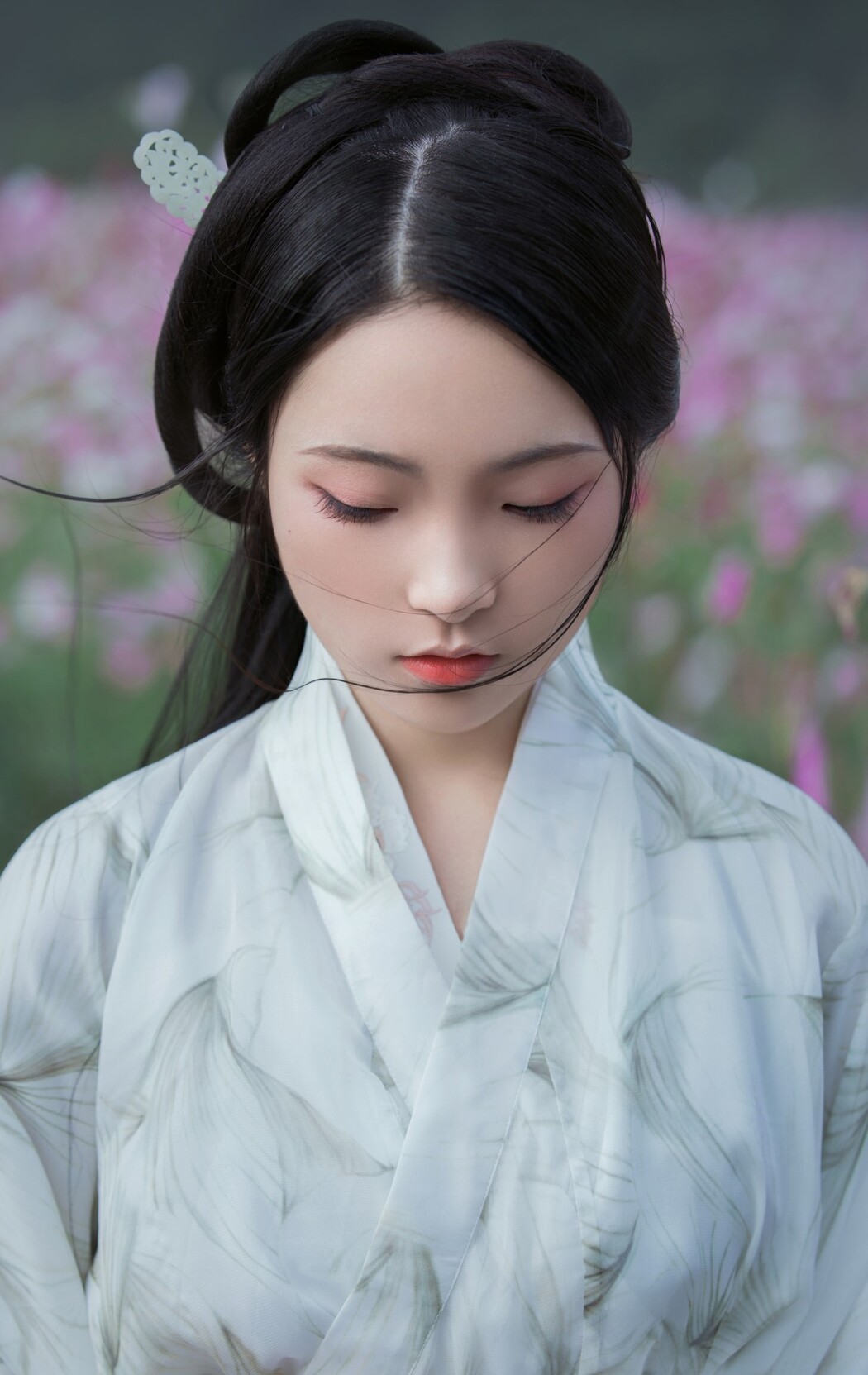 YiTuYu艺图语 Vol.1447 Yi Ge Bai Lu
