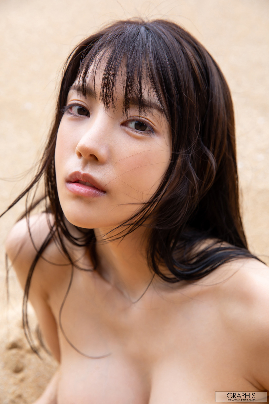 Karen Kaede 楓カレン, [Graphis] Gals Tropical Tour! Vol.04