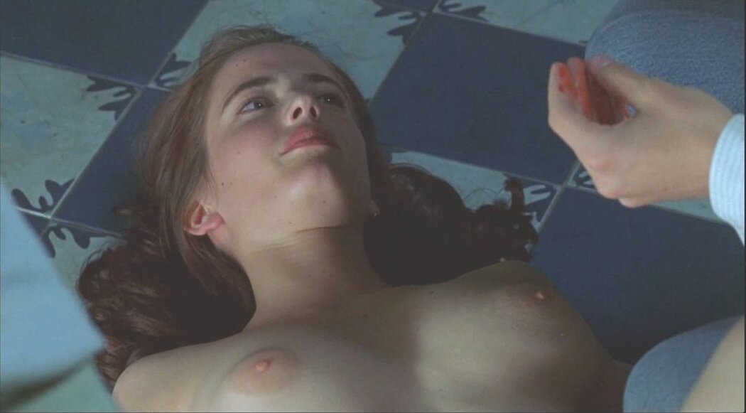 Actress Eva Green Nude