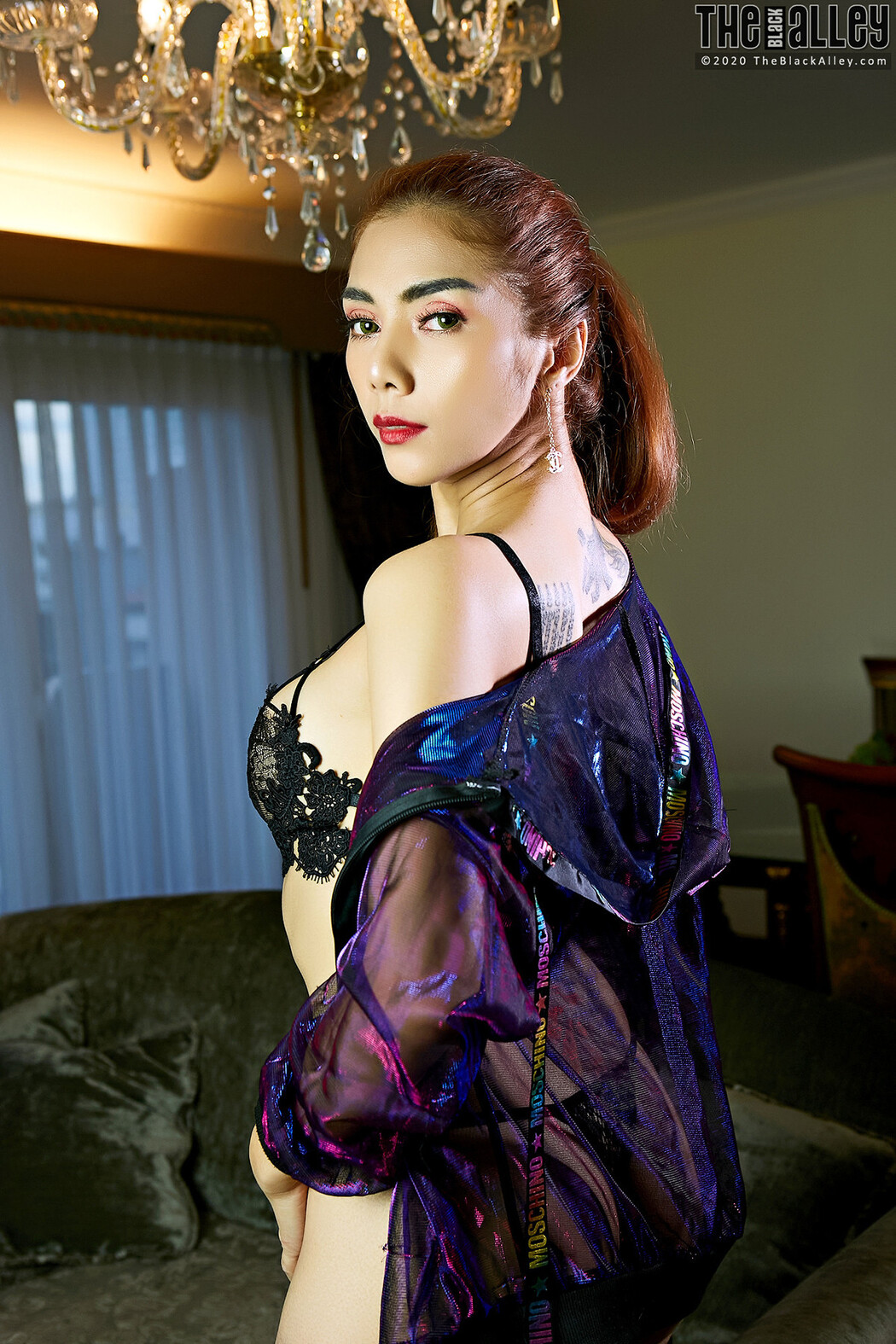 Carolina Fong The Black Alley Photobook Set.43