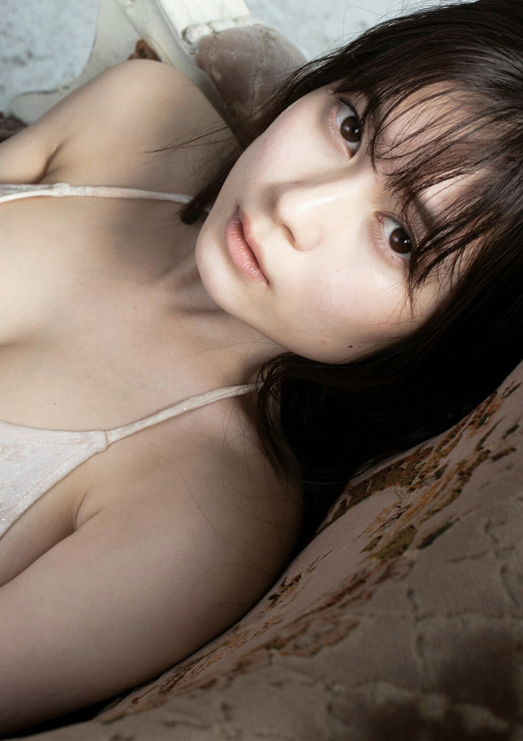 Sakurako Okubo 大久保桜子, BRODYデジタル写真集 「RISING SUN」