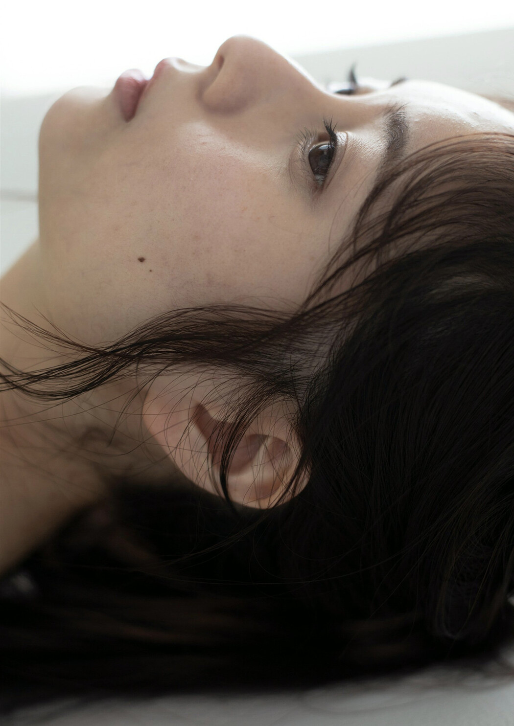 Sakurako Okubo 大久保桜子, BRODYデジタル写真集 「RISING SUN」