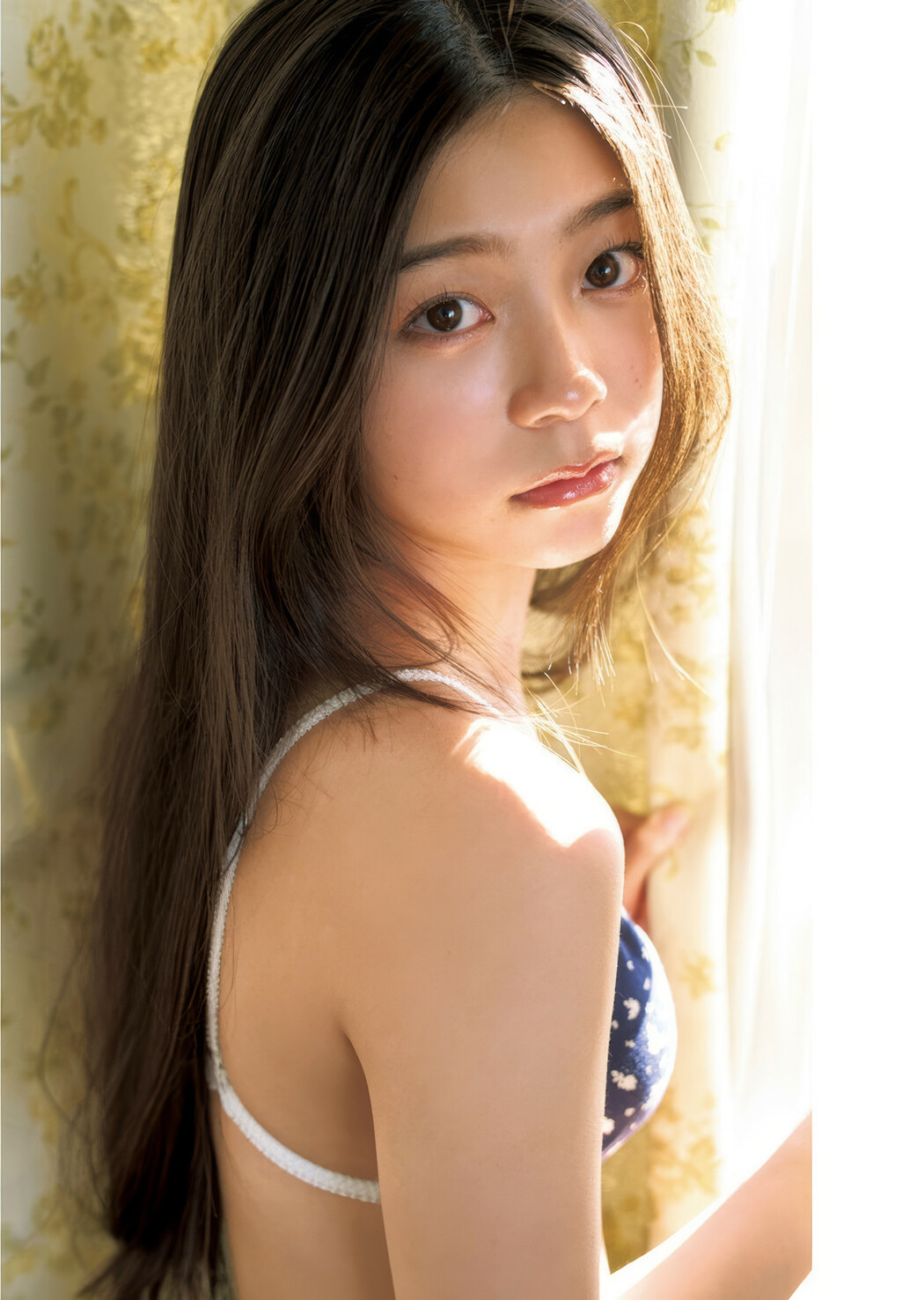 稲光亜依・こぴ, Young Jump 2025 No.21-22 (ヤングジャンプ 2025年21-22号)