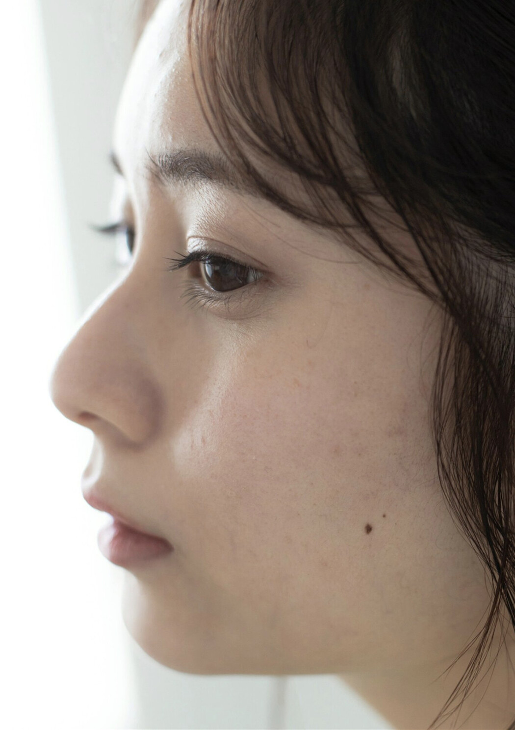 Sakurako Okubo 大久保桜子, BRODYデジタル写真集 「RISING SUN」