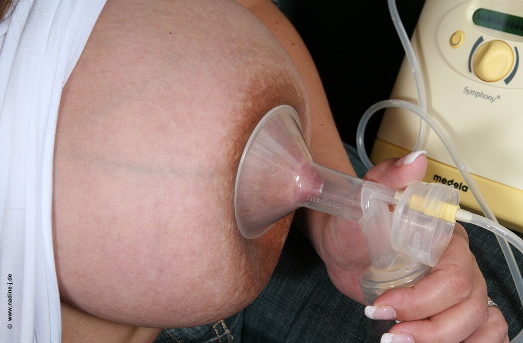 BREAST BUMP PORN