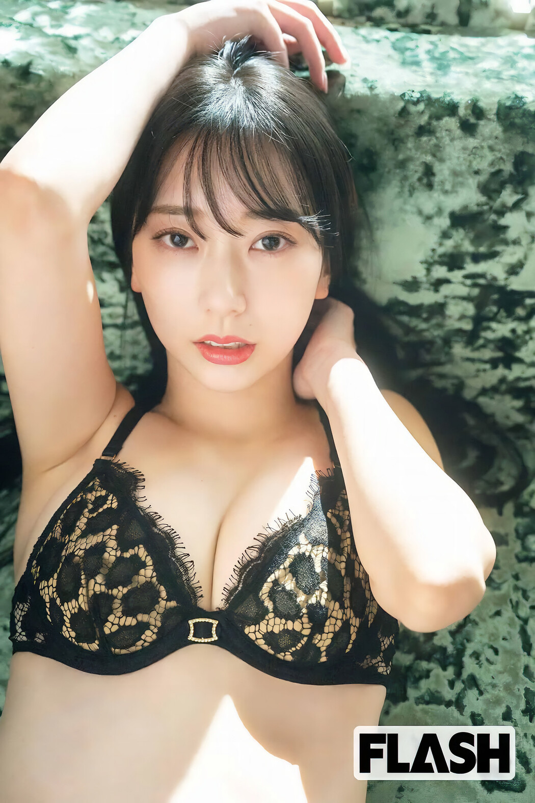 夏吉ゆうこ・鎌田菜月, FLASH 2025.04.15 (フラッシュ 2025年4月15日号)