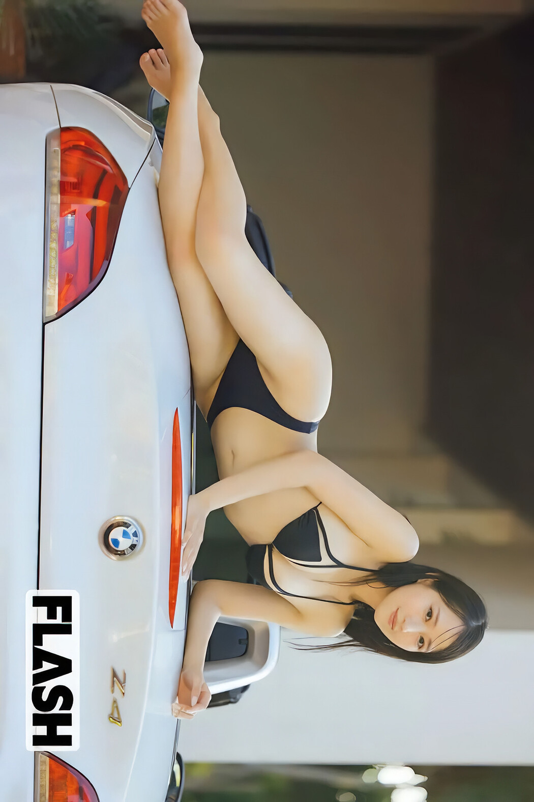 Moe Kawase 川瀬もえ, FLASH 2025.05.06 (フラッシュ 2025年5月6日号)