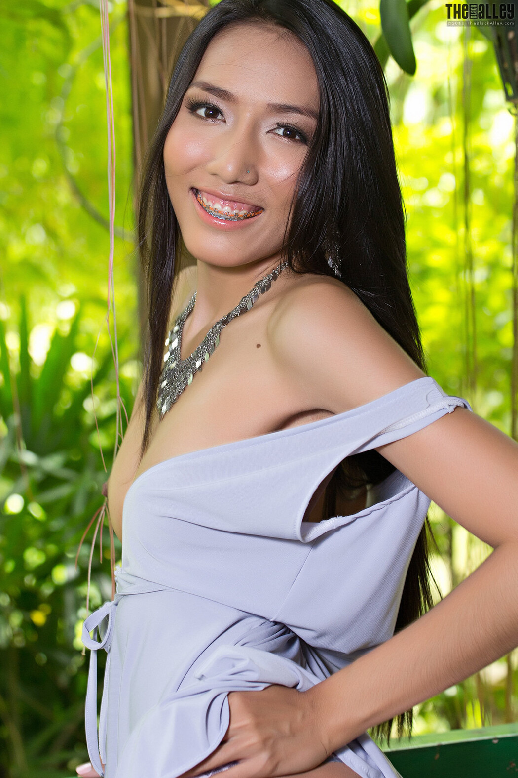 Arianna The Black Alley Photobook Set.07