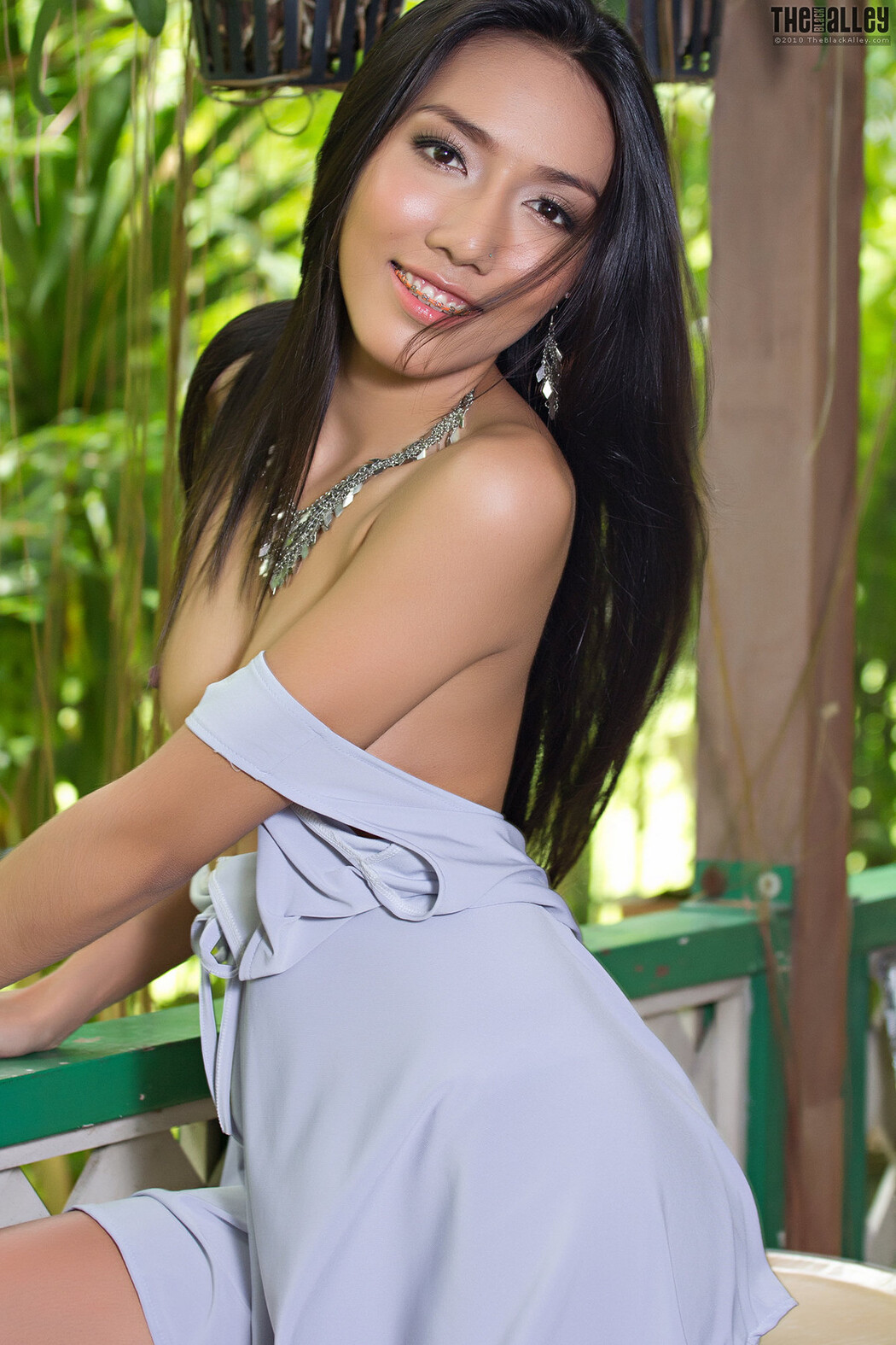 Arianna The Black Alley Photobook Set.07