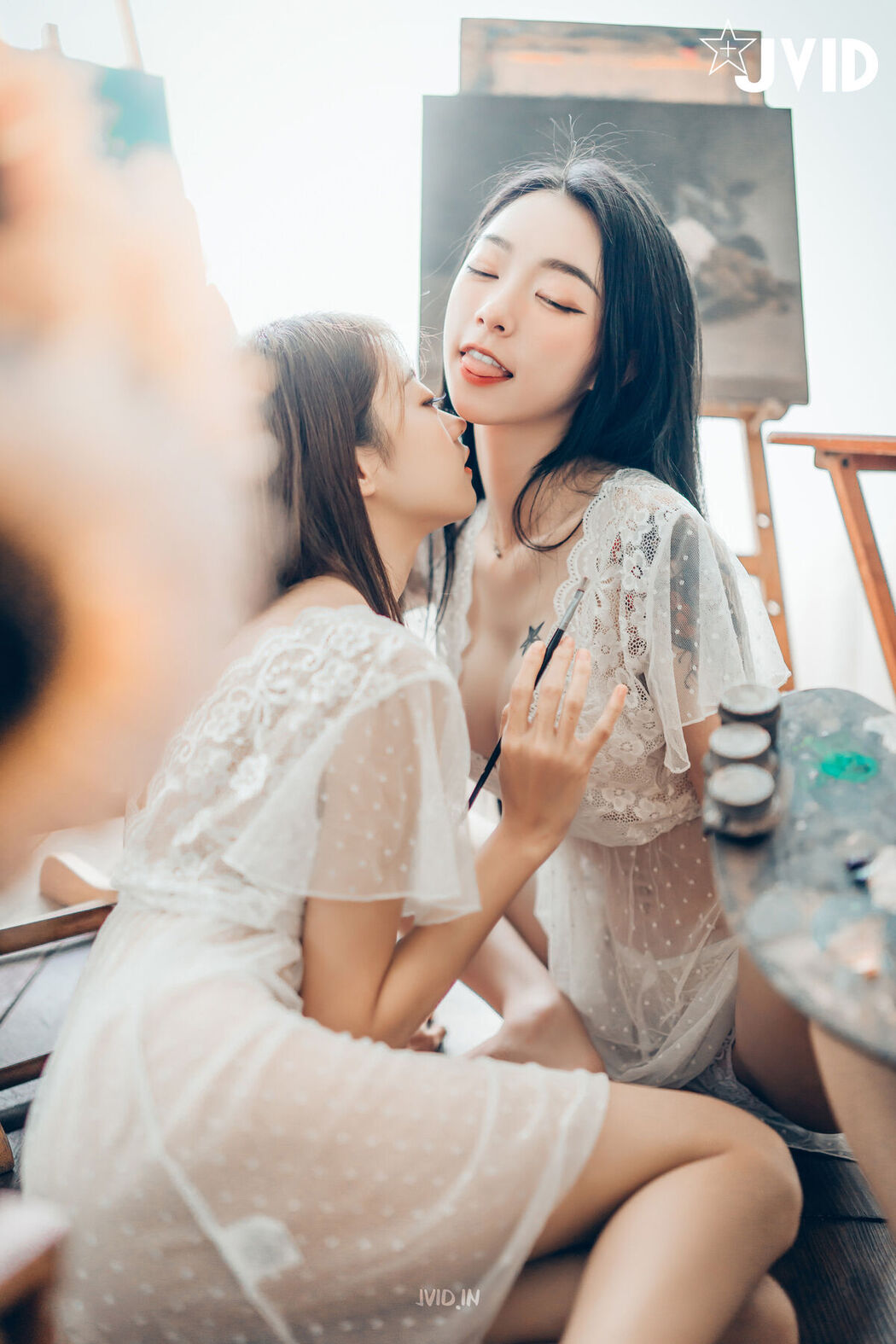 JVID Yan Yan 妍妍 Angel And Piao Piao 飘飘 – 百合花神の美少女 – 最色色嘗試 – 辰辰特別客串 色色最大突破 Part1