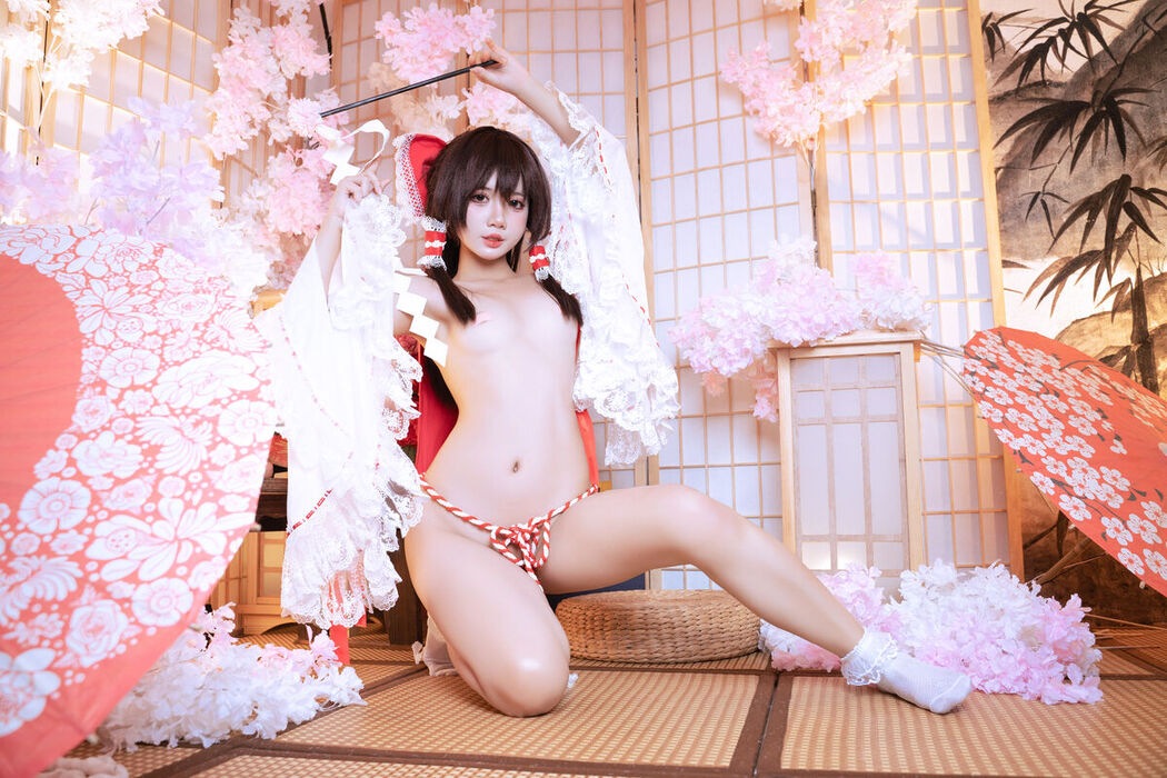 Coser@PoppaChan – Reimu Hakurei