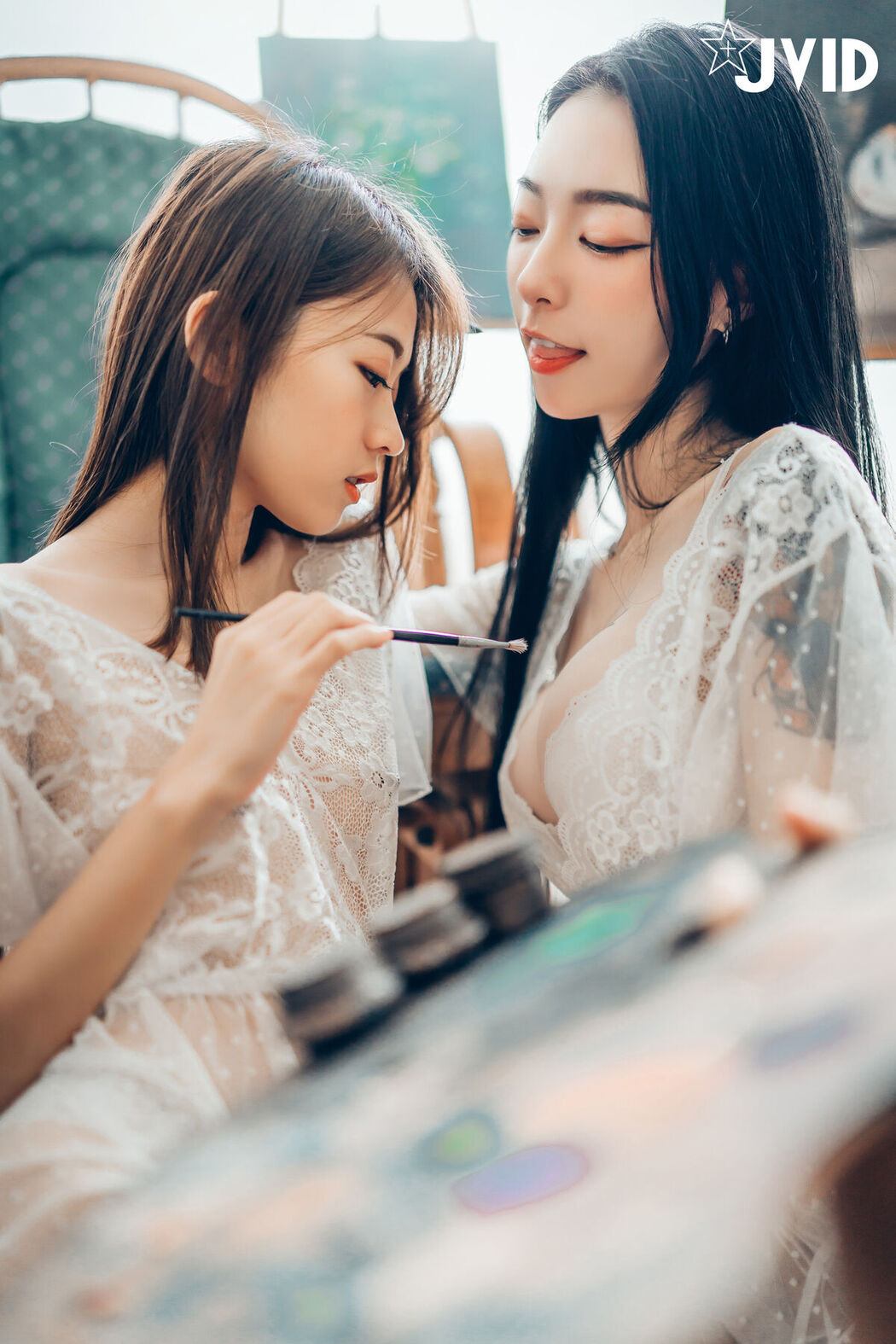 JVID Yan Yan 妍妍 Angel And Piao Piao 飘飘 – 百合花神の美少女 – 最色色嘗試 – 辰辰特別客串 色色最大突破 Part1