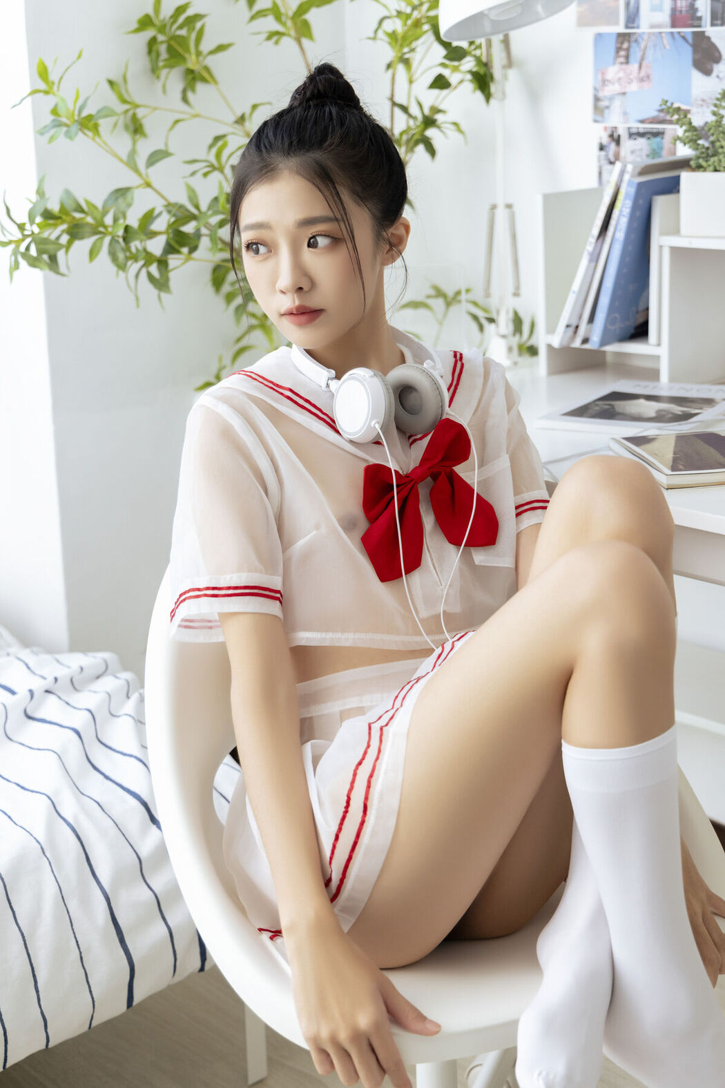 JVID Yan Yan 妍妍 Angel – 电竞少女 – 超可愛微乳美少女 – 第一次的性感開發 Part1