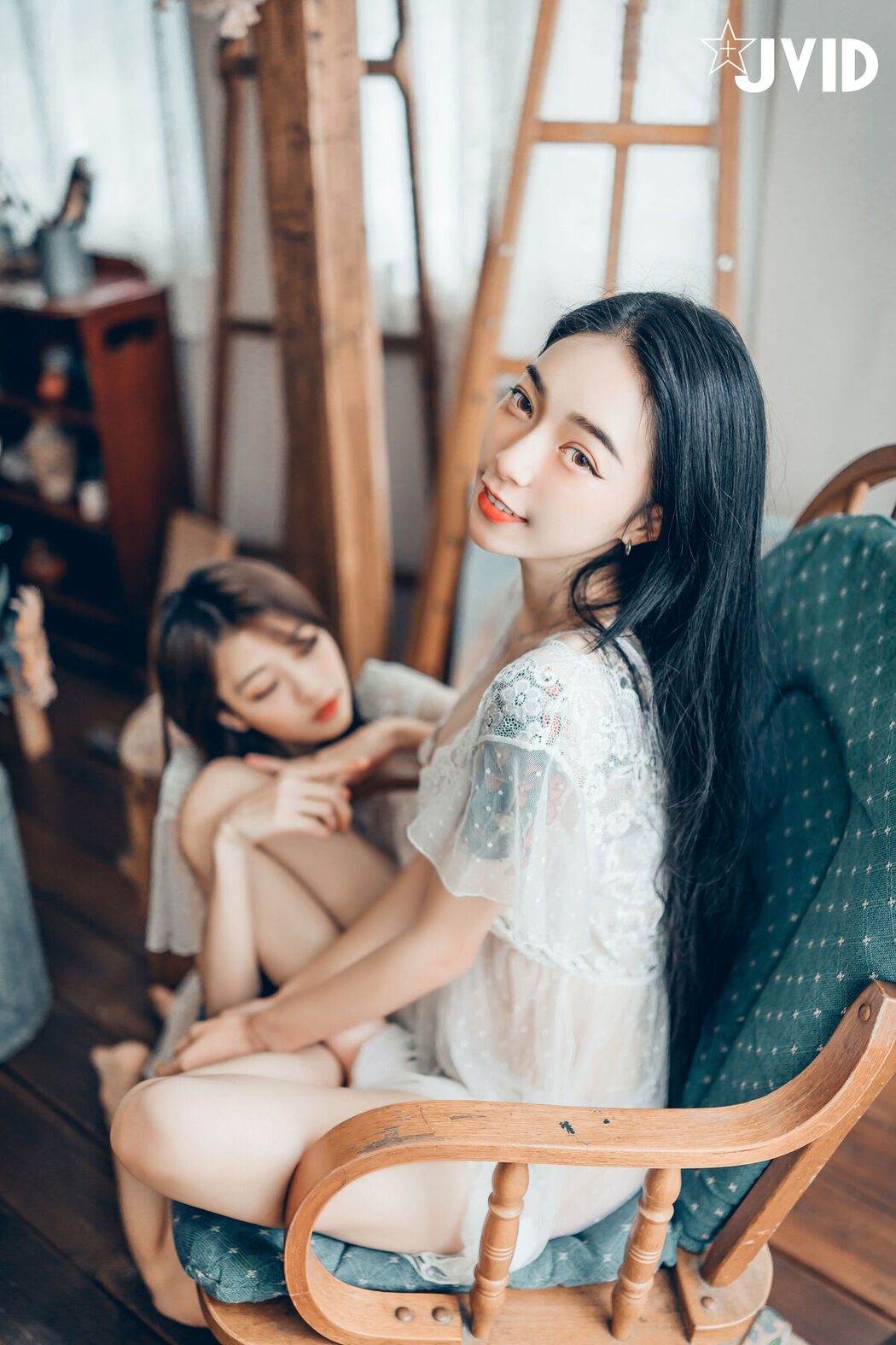 JVID Yan Yan 妍妍 Angel And Piao Piao 飘飘 – 百合花神の美少女 – 最色色嘗試 – 辰辰特別客串 色色最大突破 Part1