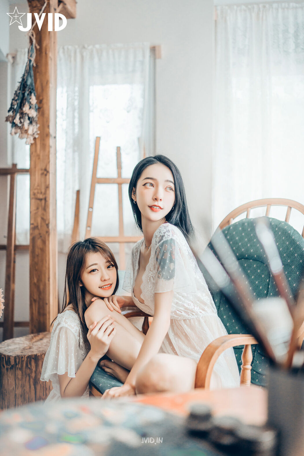 JVID Yan Yan 妍妍 Angel And Piao Piao 飘飘 – 百合花神の美少女 – 最色色嘗試 – 辰辰特別客串 色色最大突破 Part1