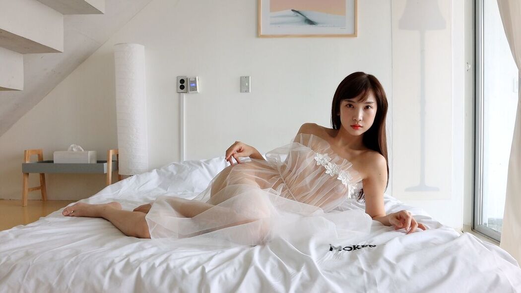 Patreon Leezy 이지 – Secret Web APRIL Part3