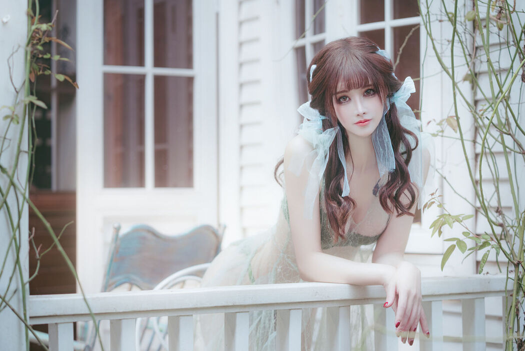 Coser@鹿八岁 – 小鹿的秘密花园