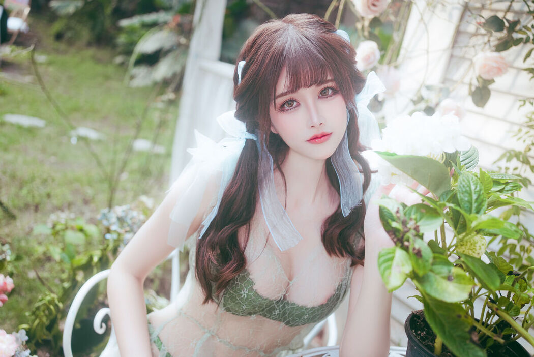 Coser@鹿八岁 – 小鹿的秘密花园